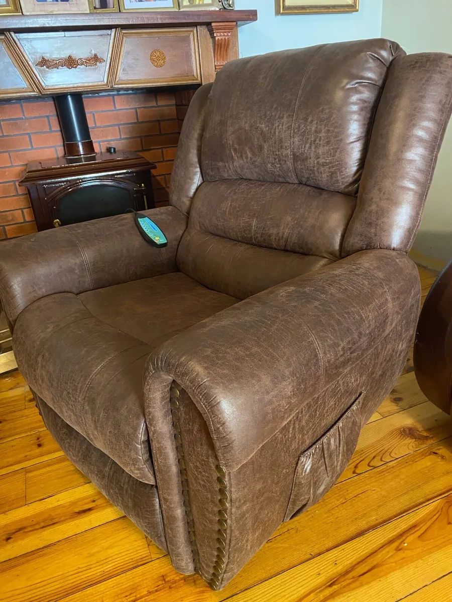 Riser recliner faux leather armchair - Image 2