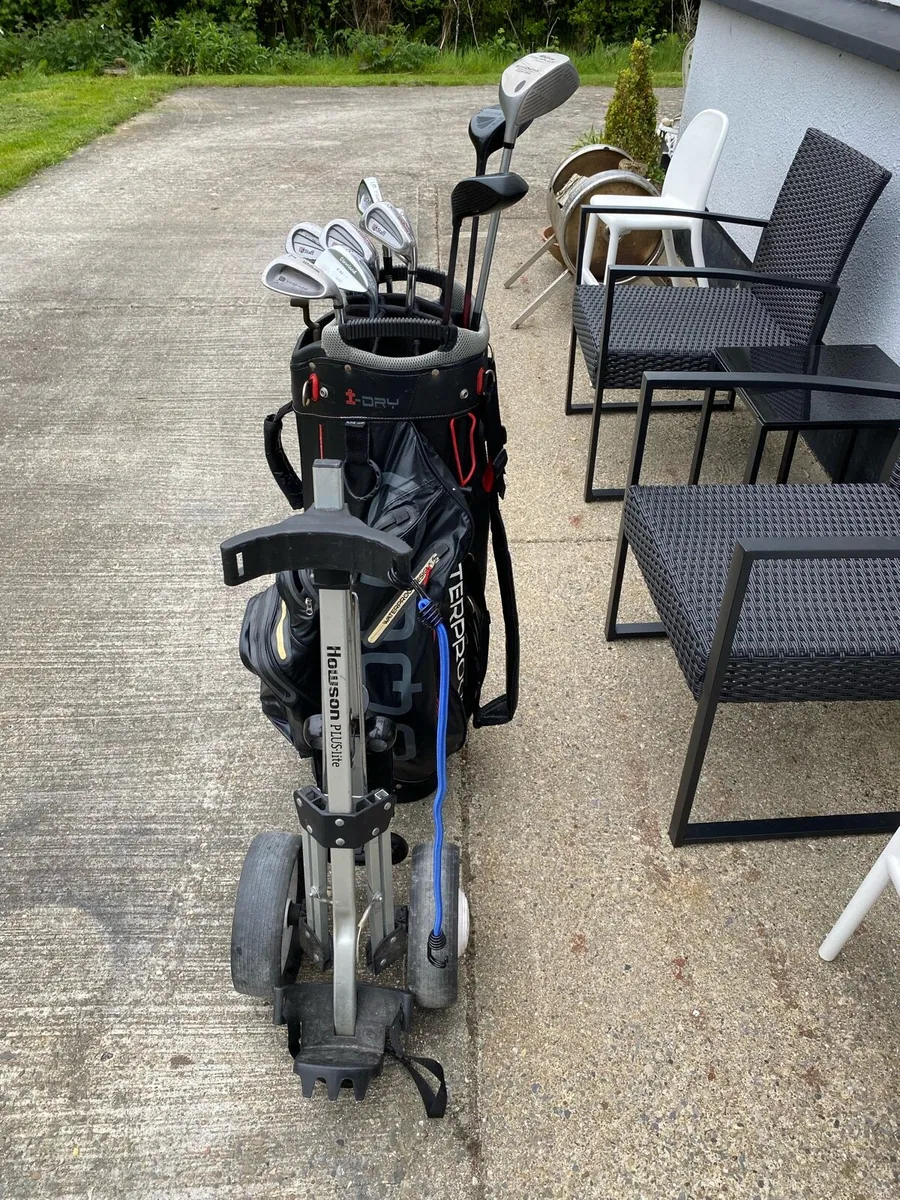 Full set golf clubs bag and trolley - Image 3