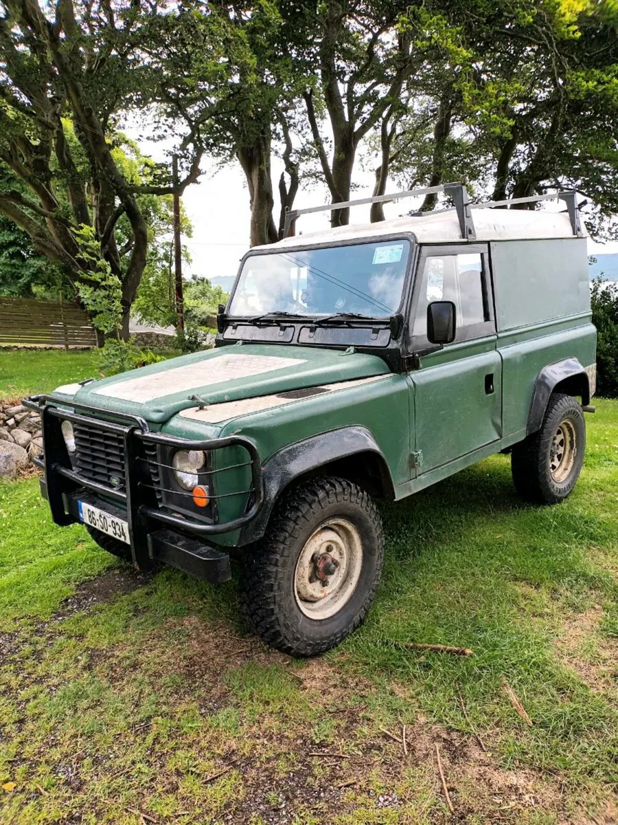 Landrover Defender 87. Vintage. - Image 1