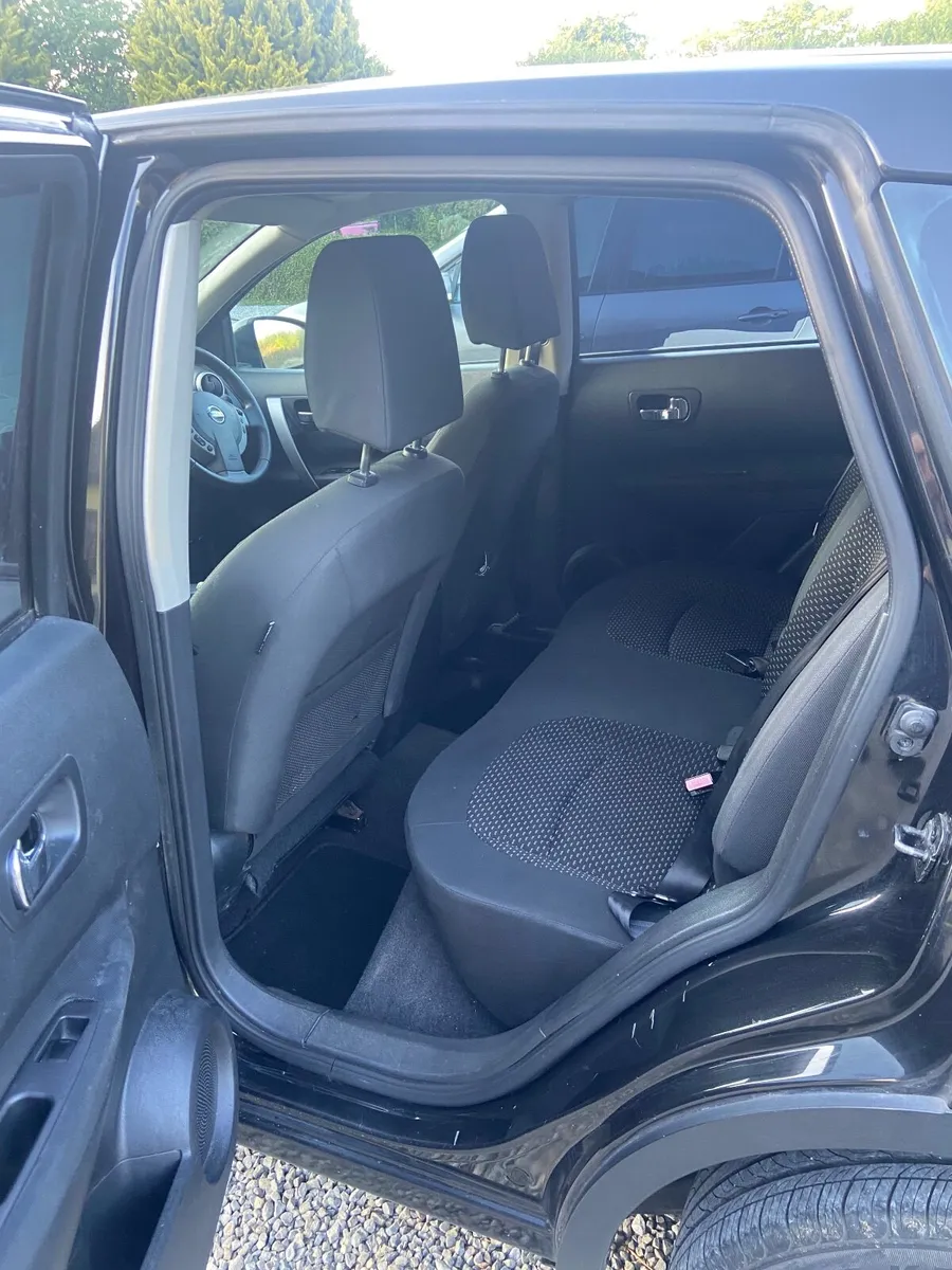 Nissan Qashqai 2008 - Image 1