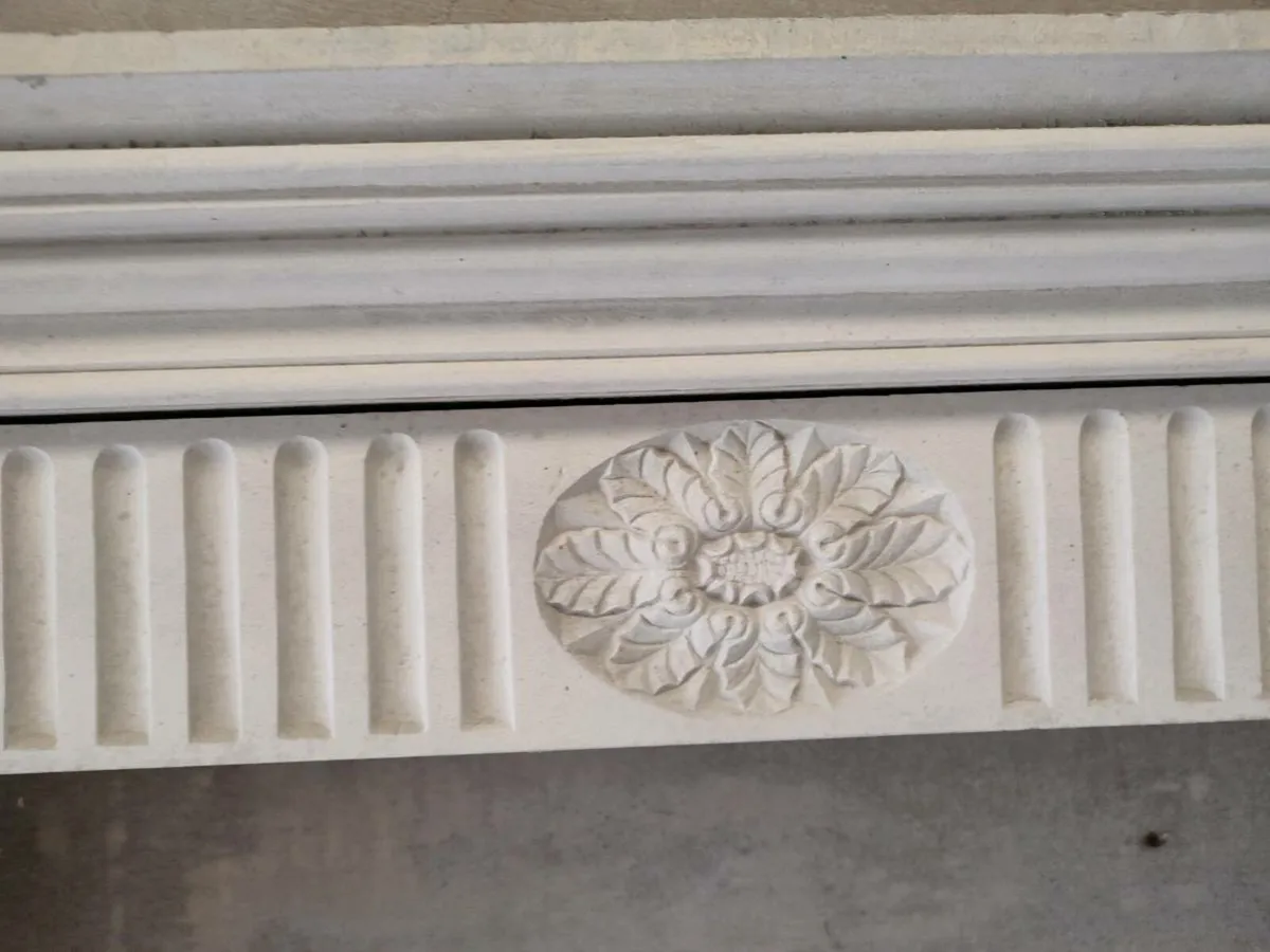 Portland stone doorway - Image 2