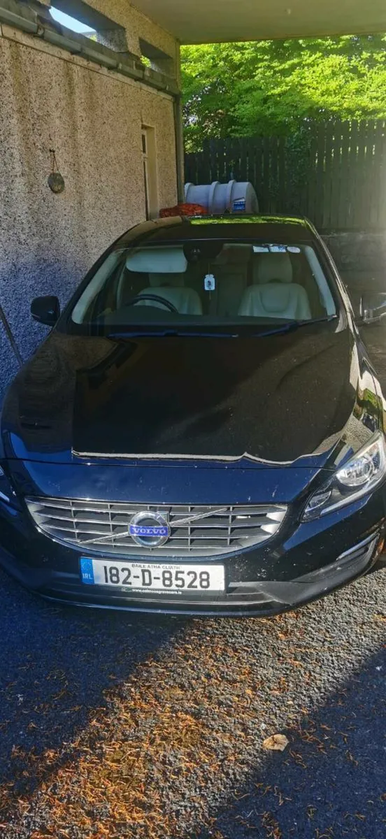 Volvo s60 - Image 1