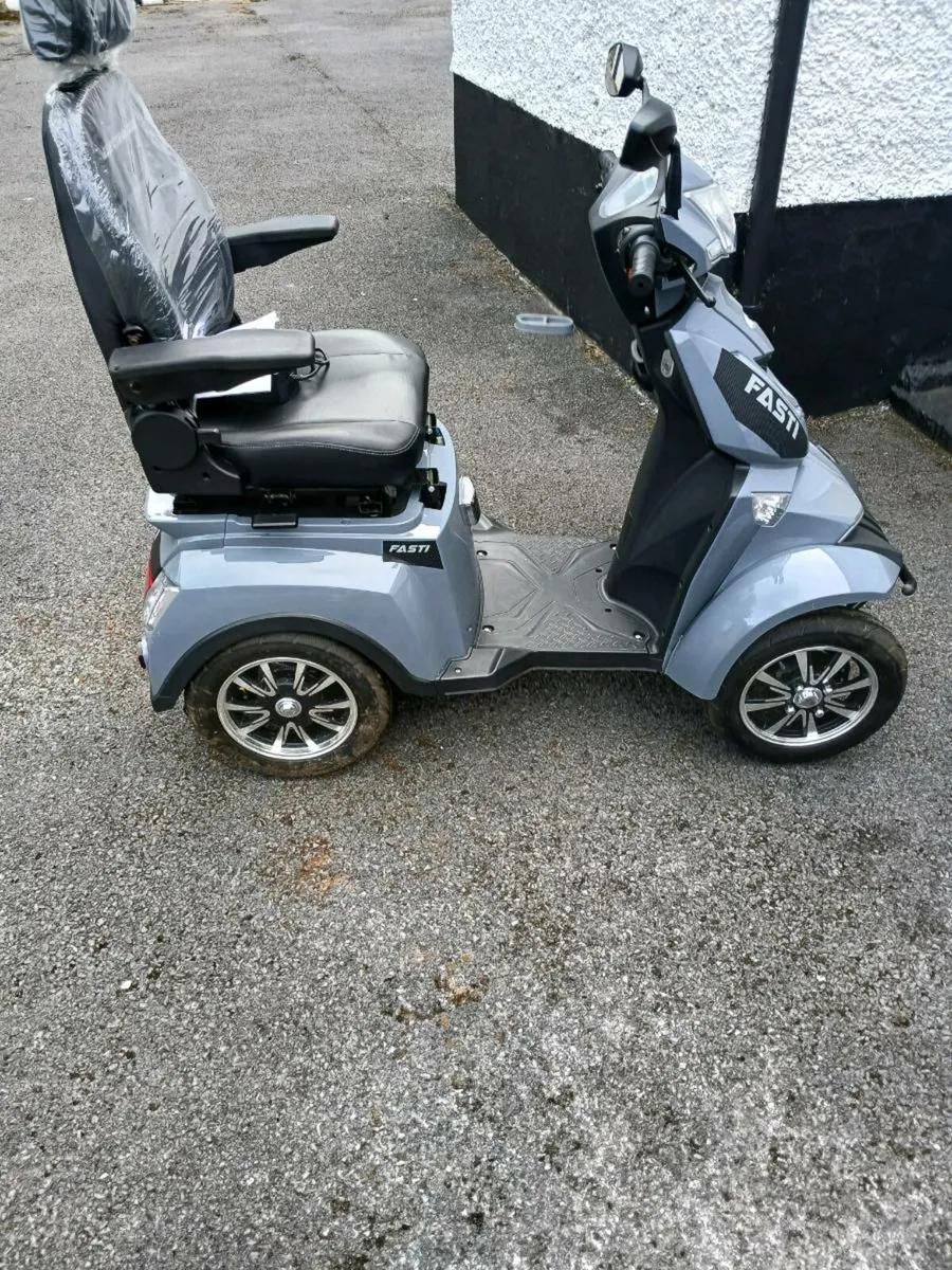 Mobility scooter - Image 3