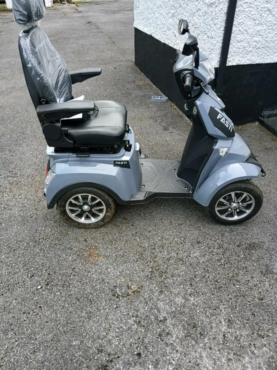Mobility scooter - Image 4