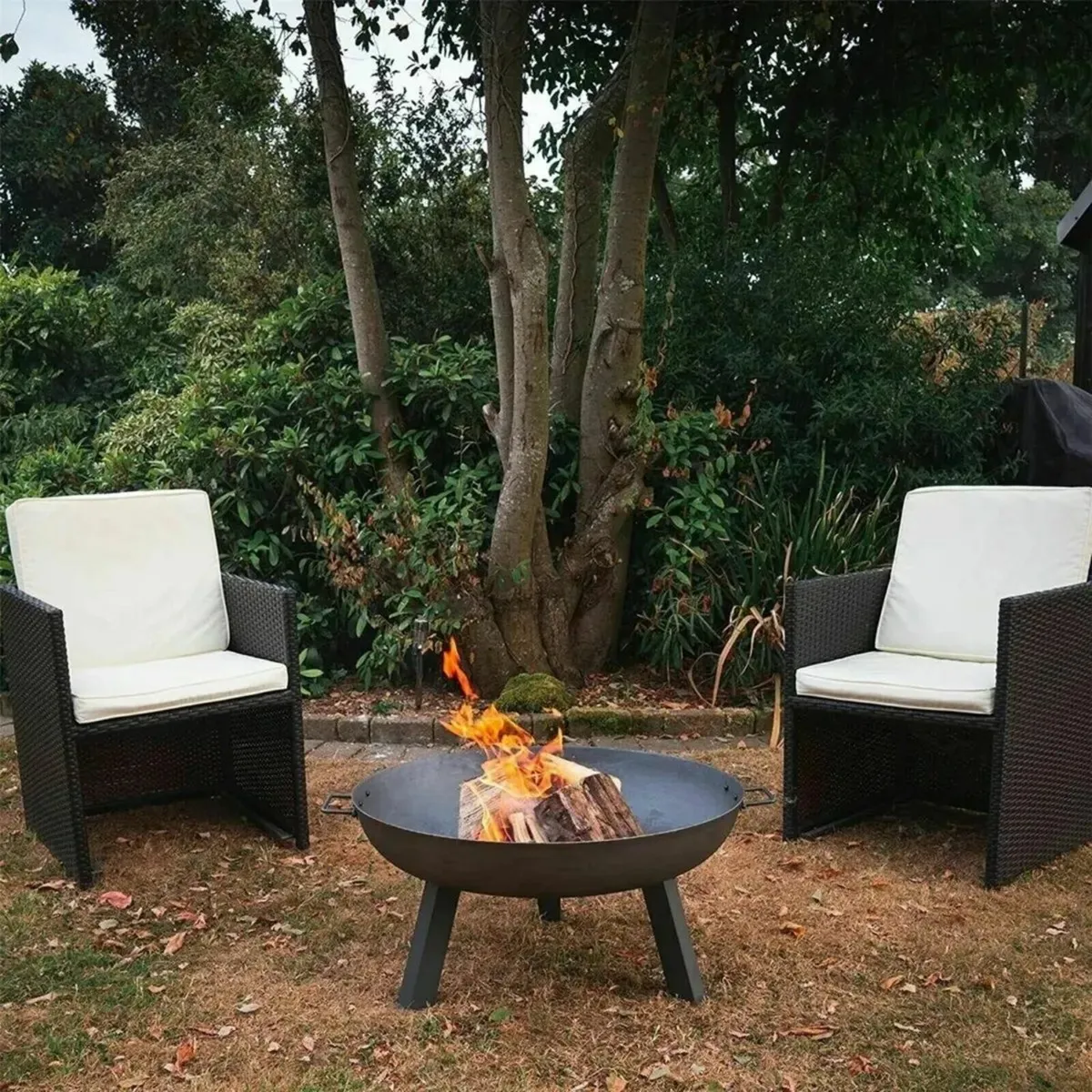 Fire Pit with Handles: Portable and Functional - Image 3