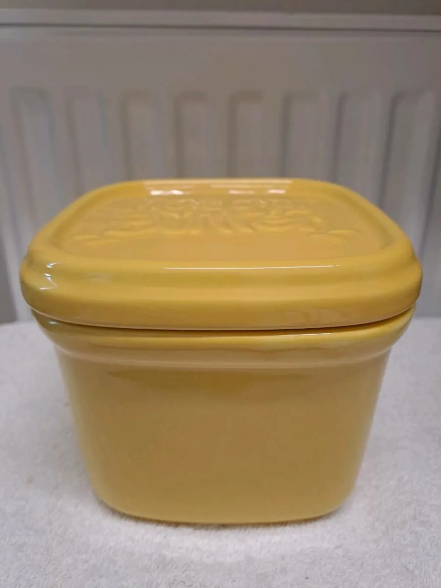 Wade Ceramics vintage butter dish - Image 1