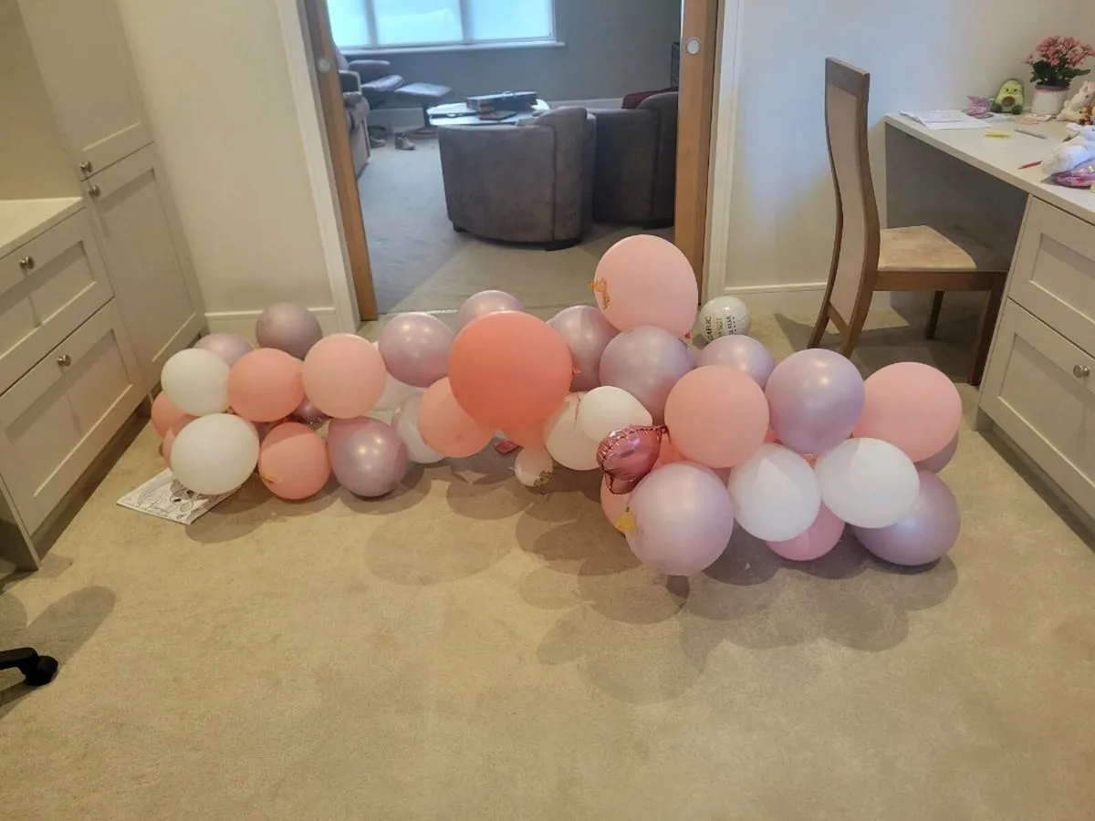 Balloon arch