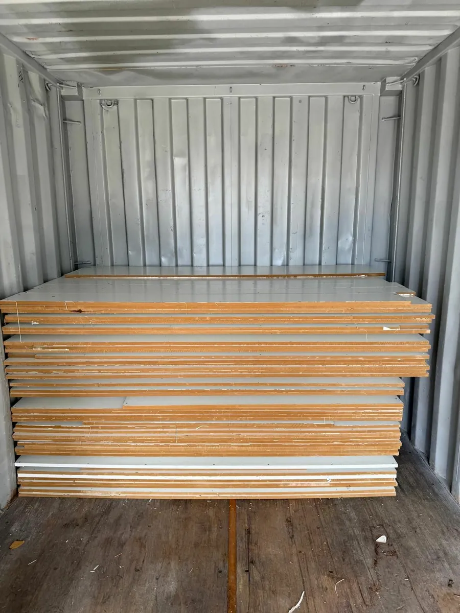 MDF Board White/White 8 x 4 x 18mm - Image 2