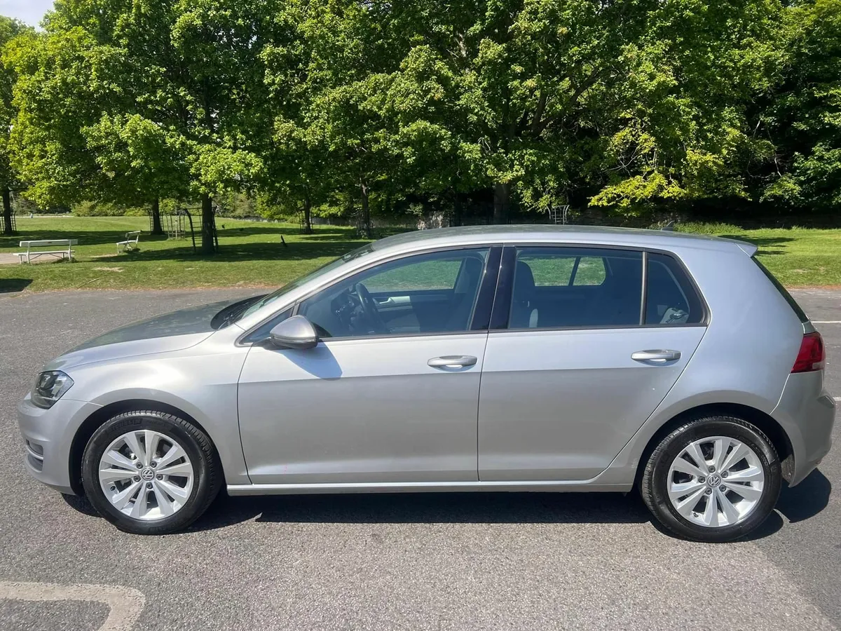 Volkswagen Golf 2014 (Low KMs) - Image 3