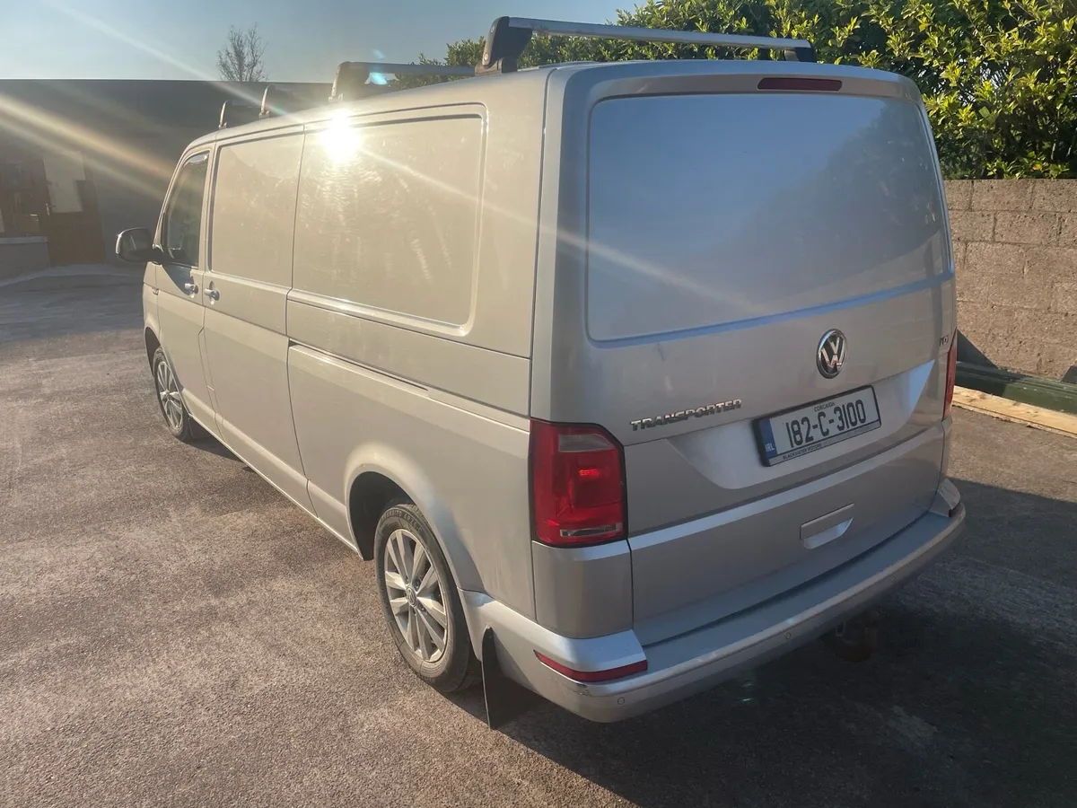 VW T6 Transporter Highline - Image 3