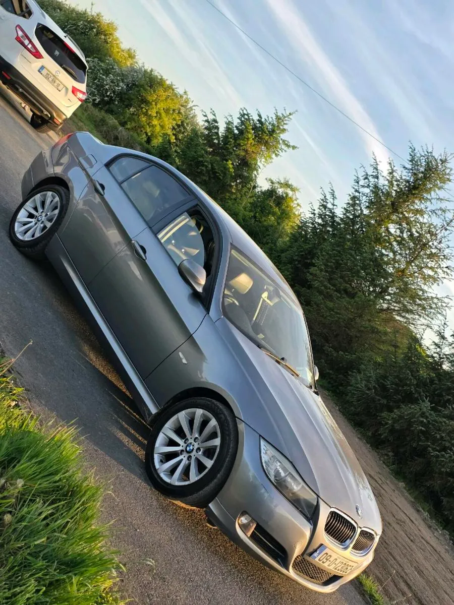 Bmw E90 320d - Image 2