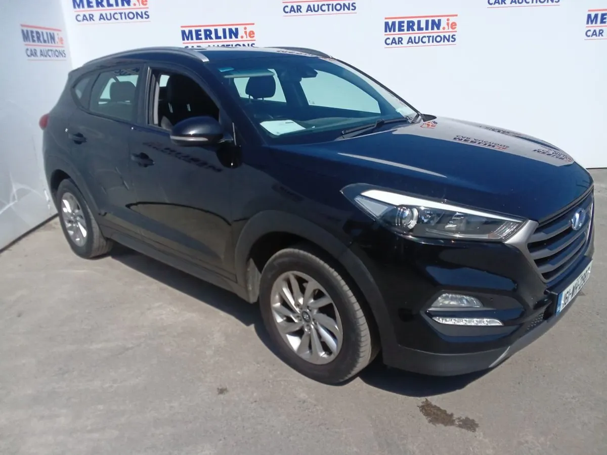 Hyundai Tucson 1.7 Crdi SE NAV Bl/dr - Image 3