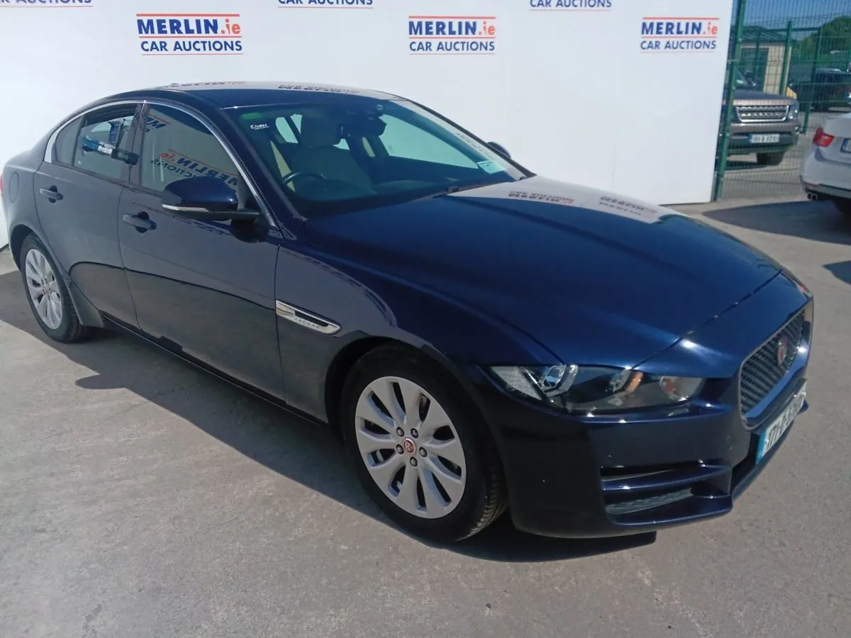 Jaguar XE 2.0d SE 163PS - Image 3