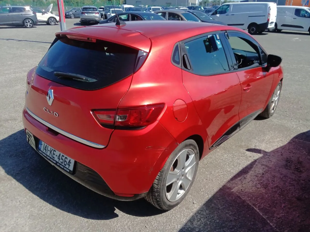 Renault Clio 1.2 Dynamique Medianav 75 - Image 4