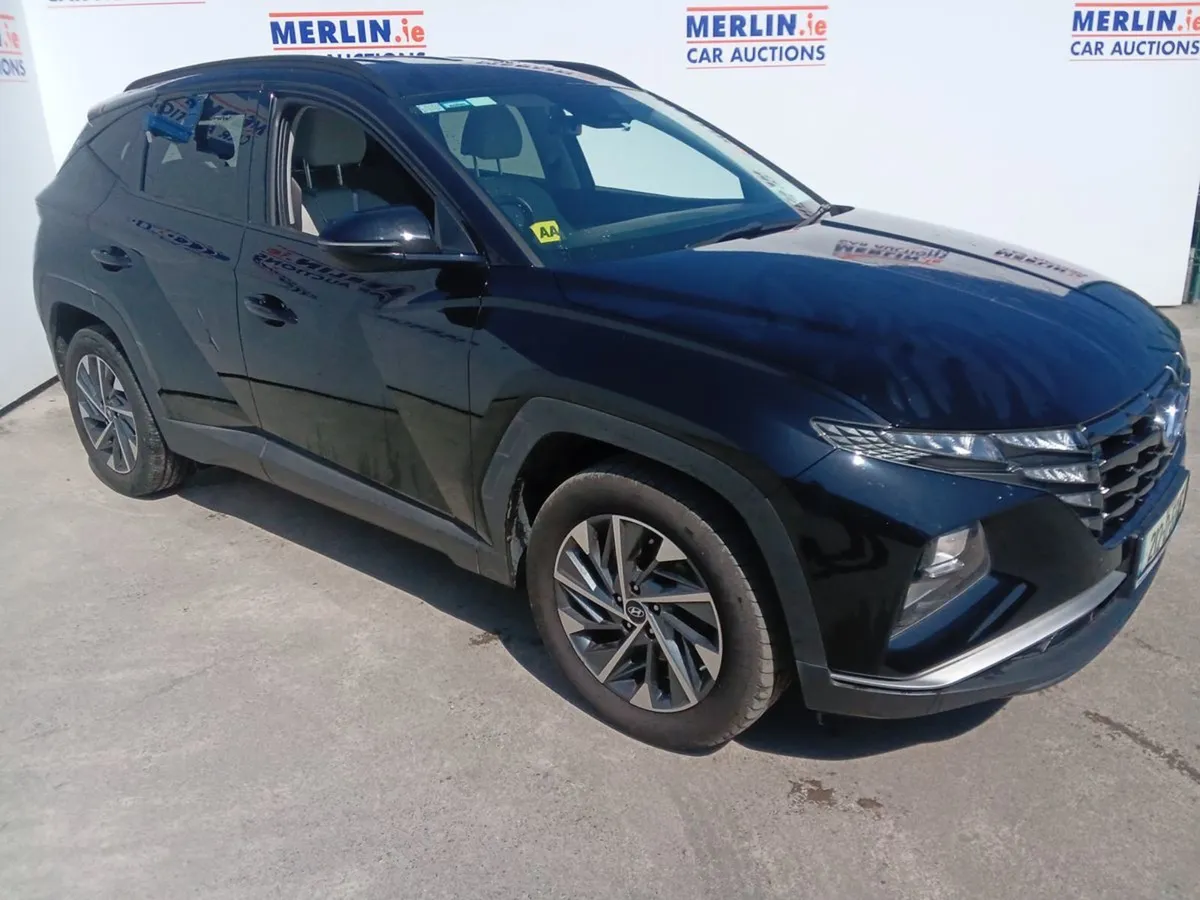 Hyundai Tucson Executive 2WD 1598 - Image 3