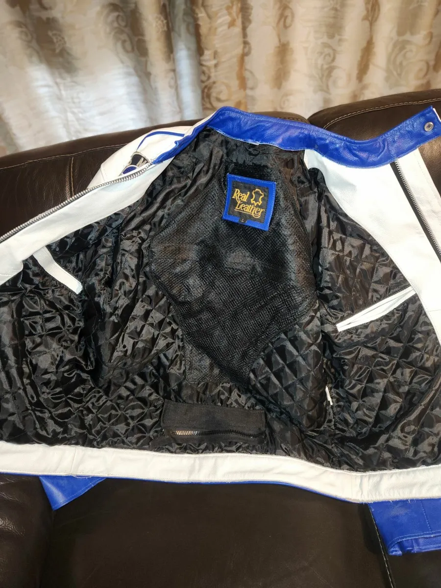 Biker jacket - Image 4