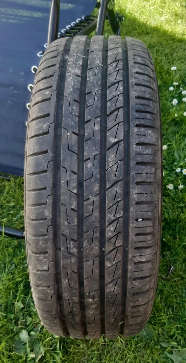 2 X Renault Clio Alloy  Wheels - Image 2