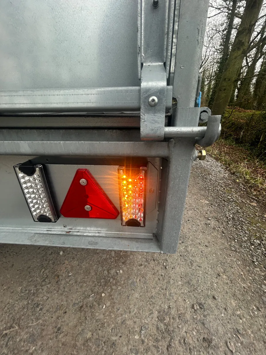 New Ifor Williams 14ft Tri Axle Dropside Trailer - Image 4