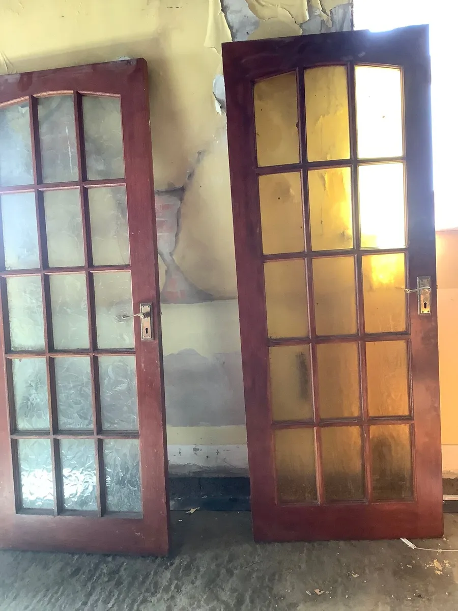 2doors available €25 each - Image 1