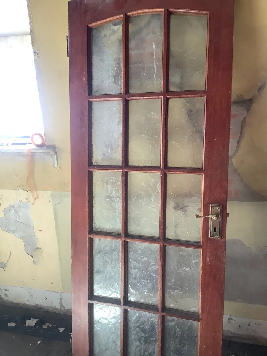 2doors available €25 each - Image 2