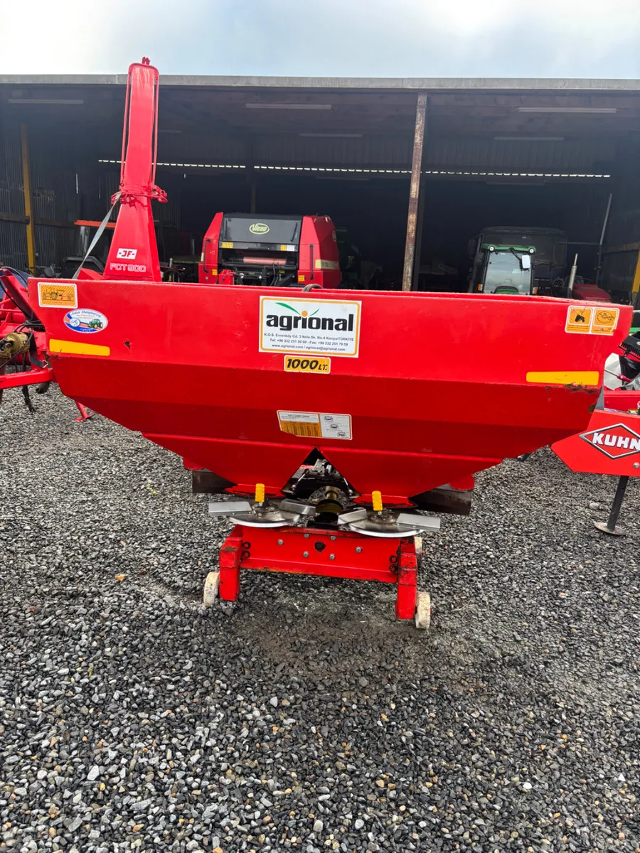 Agrional Fertiser spreader - Image 1