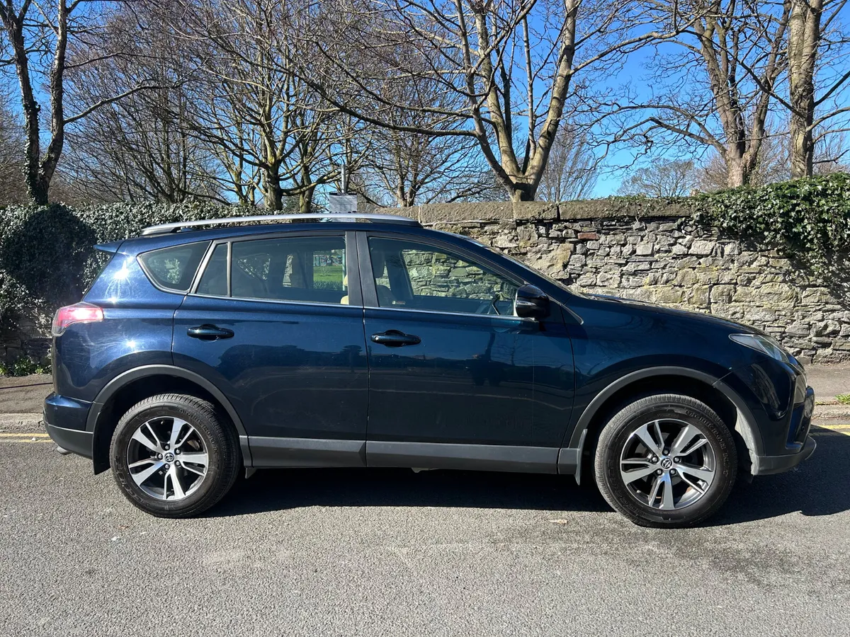 2017 TOYOTA RAV 4 NCT JUNE 2027 PARKING CAMERA - Image 3