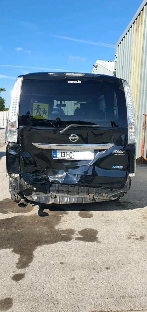 131 NISSAN SERENA - Image 4