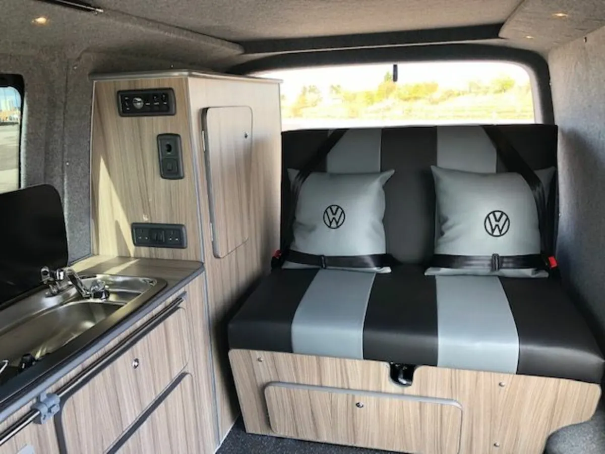 VW T5 Camper - Image 3