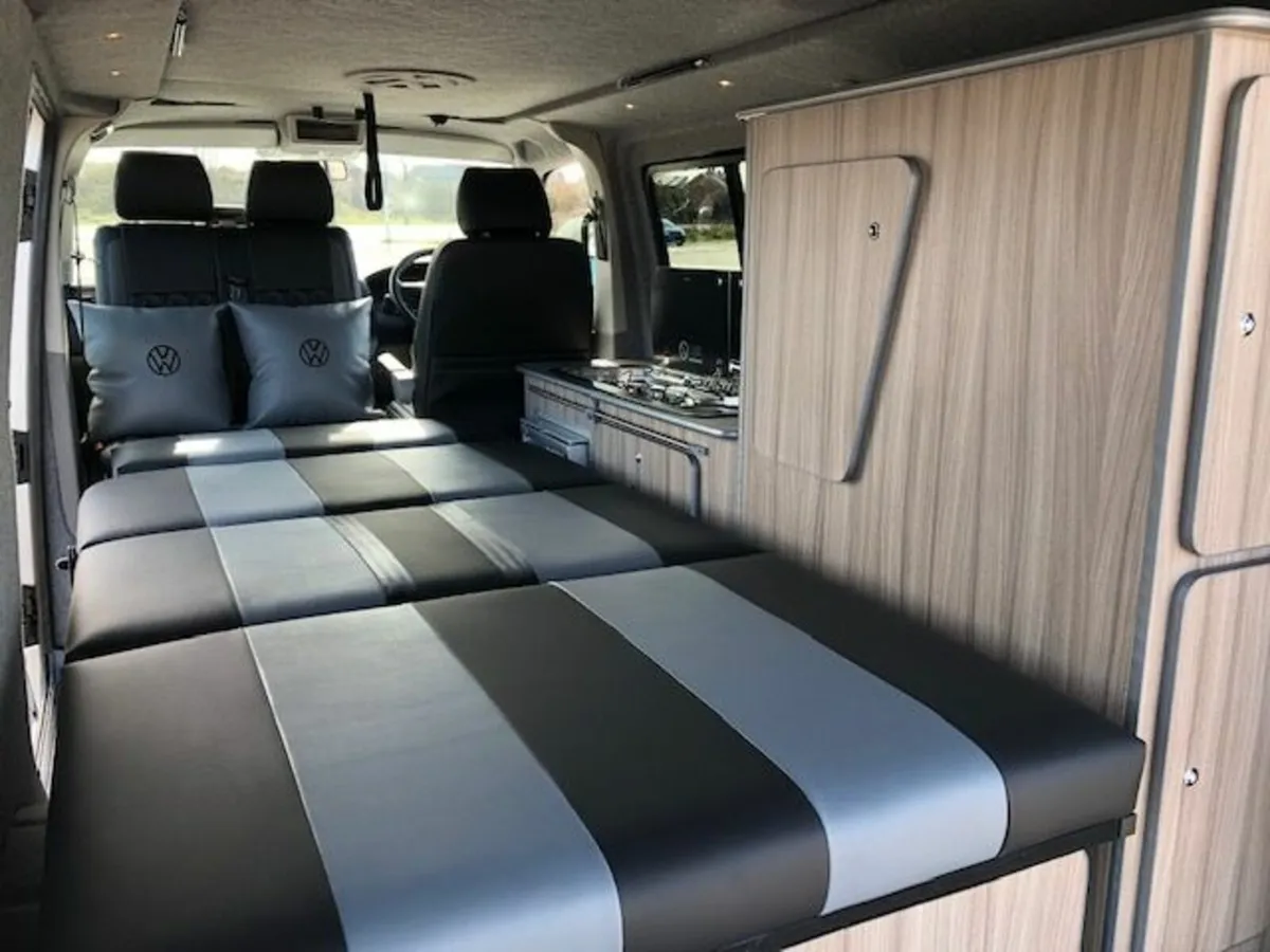 VW T5 Camper - Image 4