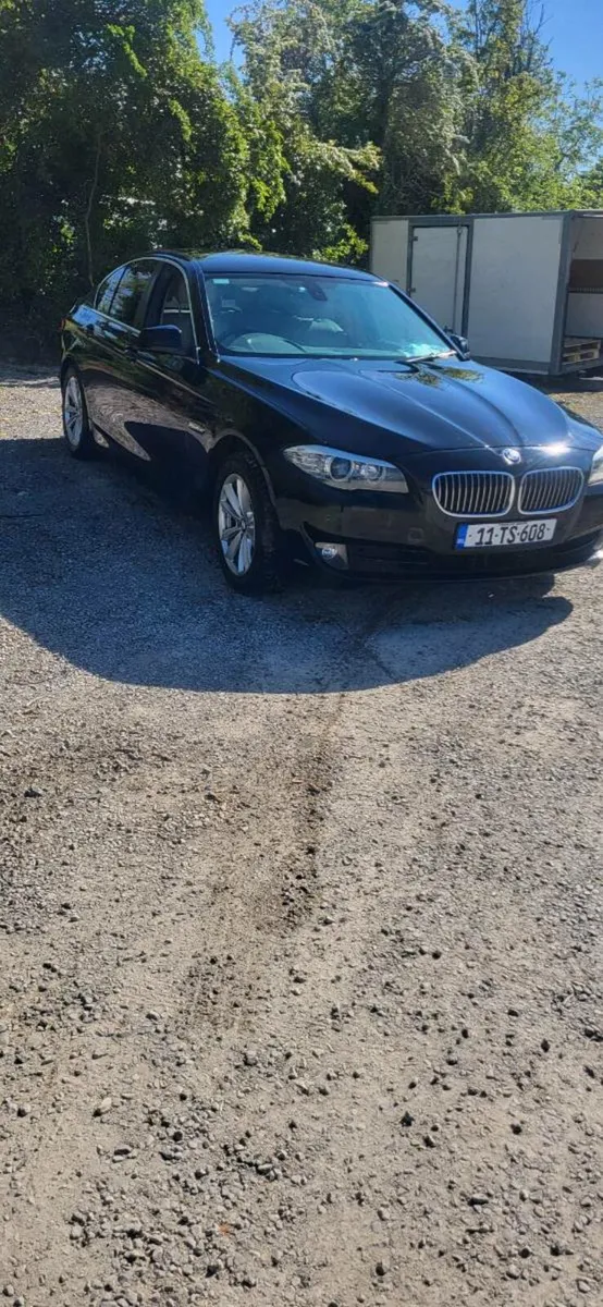 11 BMW 520D Auto - Image 1