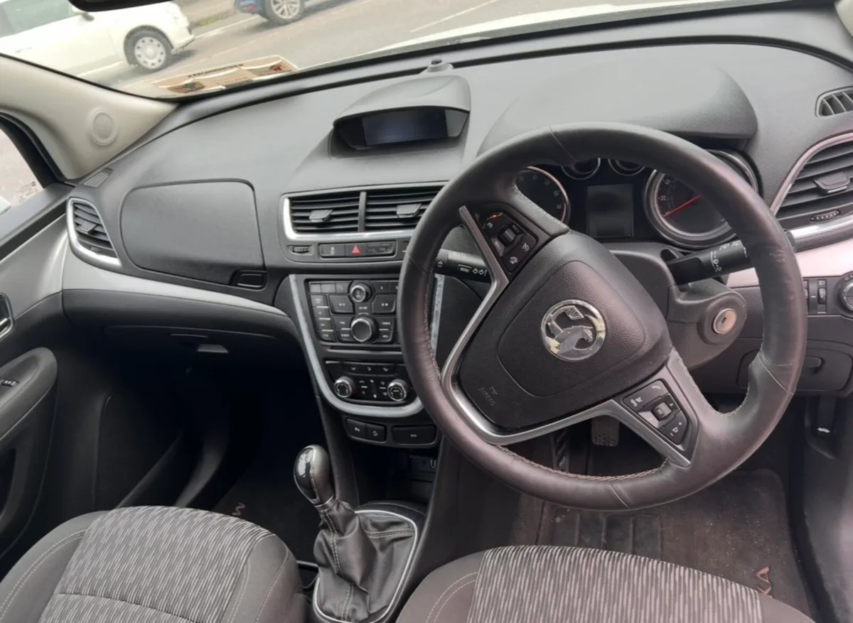 Vauxhall Mokka 6.000€ - Image 3