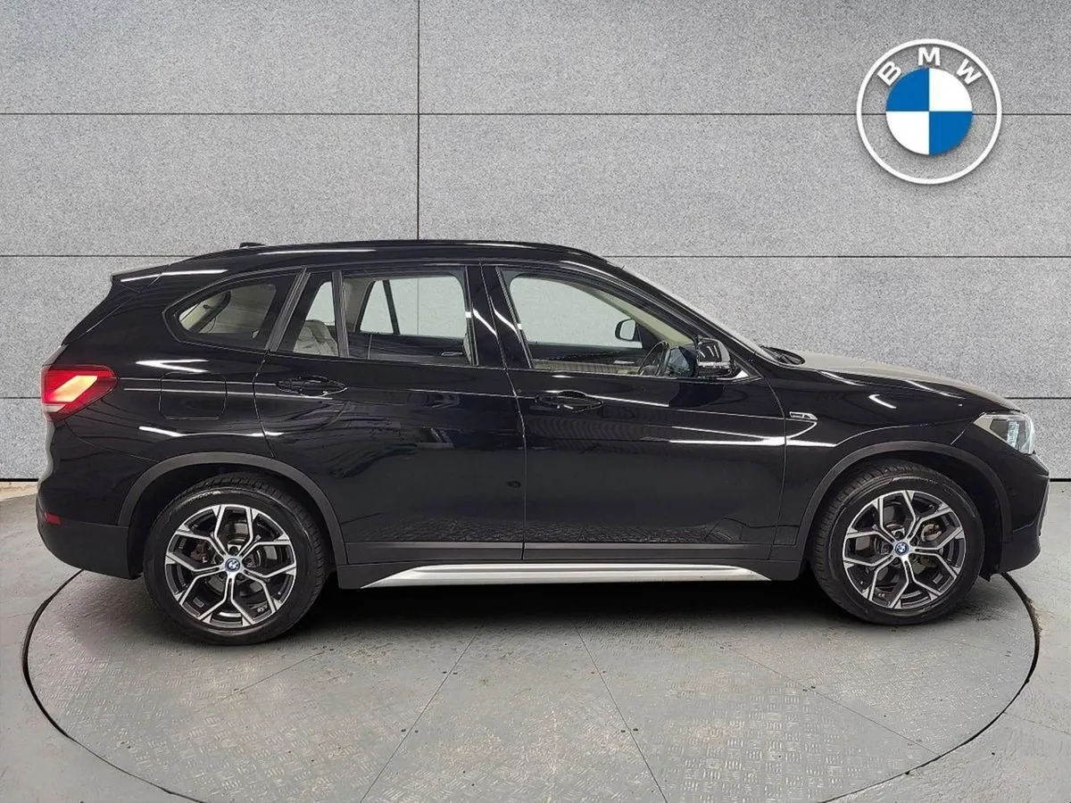 BMW X1 Xdrive25e Xline - Image 4