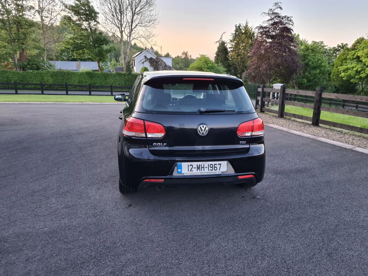 Volkswagen Golf 2012 - Image 3