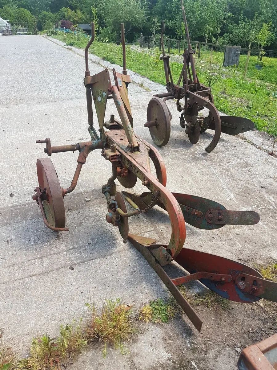 PLOUGHS - Image 1