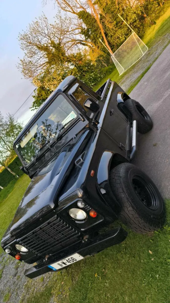 Defender 90 pick up - Image 1
