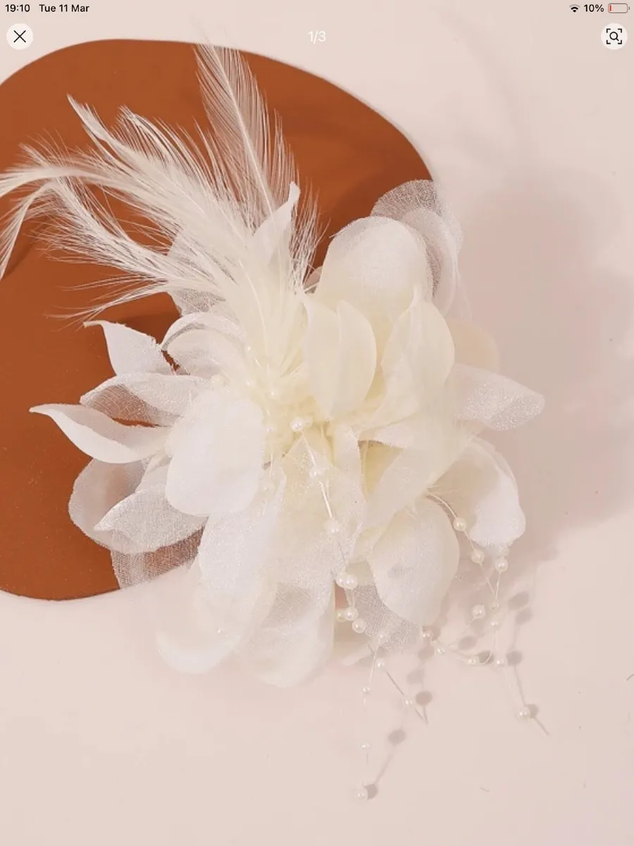 Hair fascinator new €16 can post - Image 2