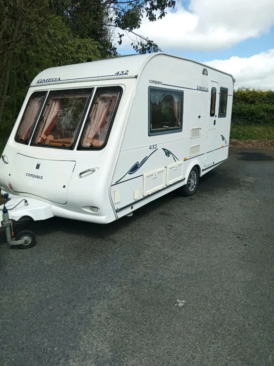 Caravan - Image 1