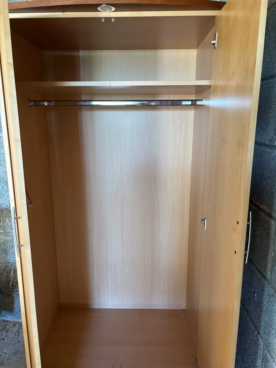 Wardrobe - Image 3