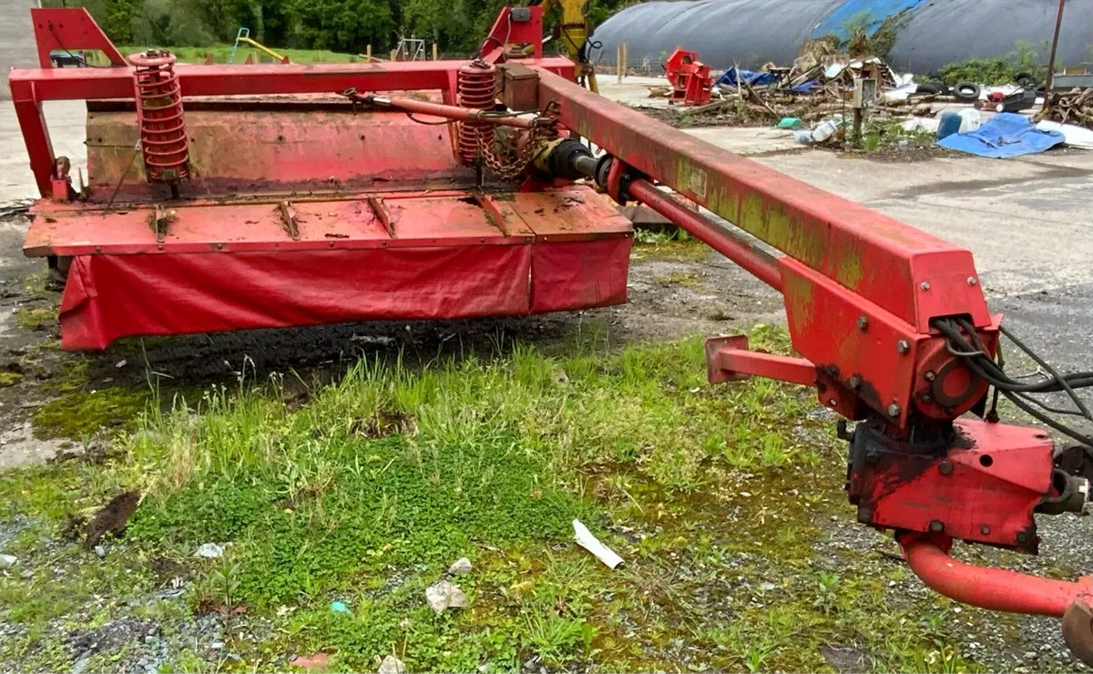 Kverneland 4032 Mower - Image 1