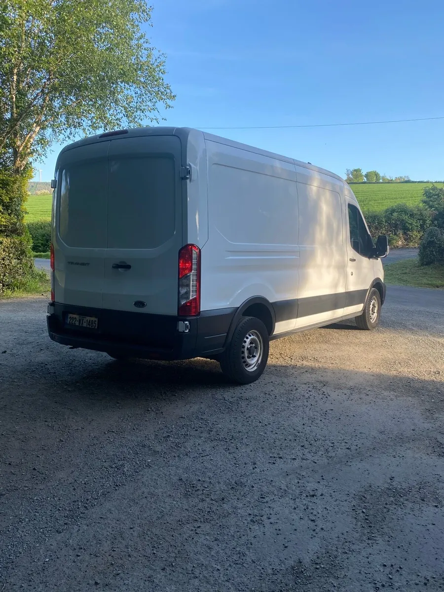 Transit van - Image 3