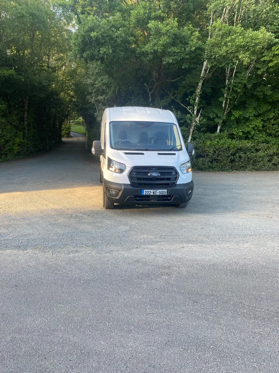 Transit van - Image 4