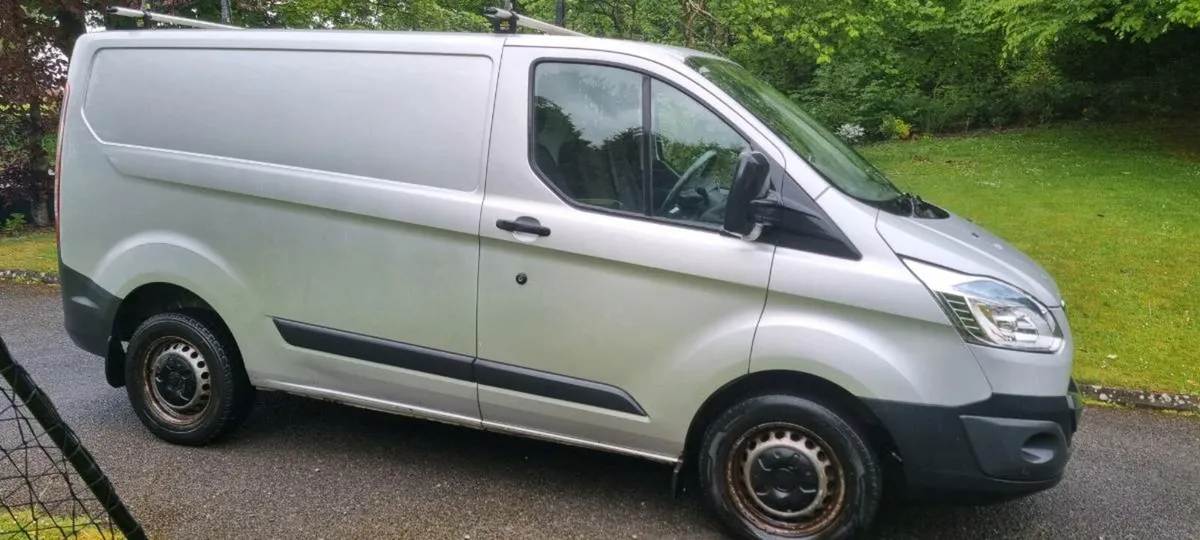 Van - Image 3