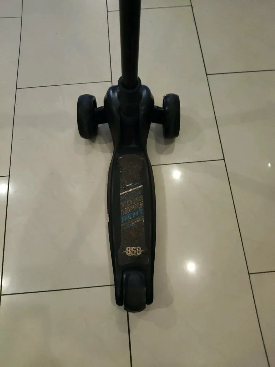 858 scooter - Image 3