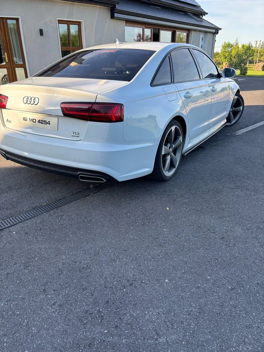 Audi A6 Sline Ultra Black Edition - Image 3