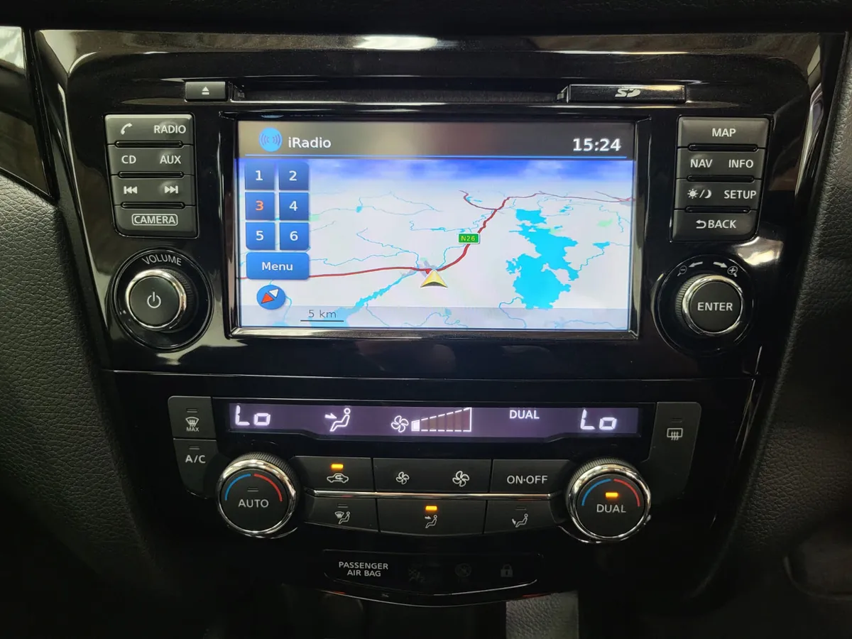 162 NISSAN QASHQAI 1.5DSL SV = PANORAMIC ROOF = - Image 2