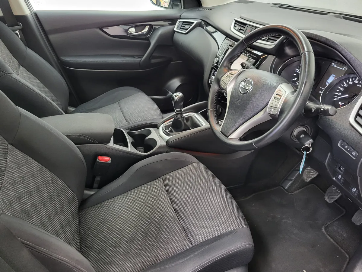 162 NISSAN QASHQAI 1.5DSL SV = PANORAMIC ROOF = - Image 4