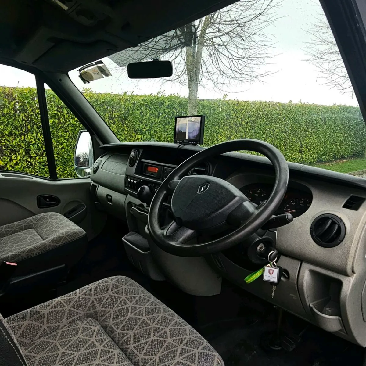 "MTM"  2 Stall , 5 seater - Image 4