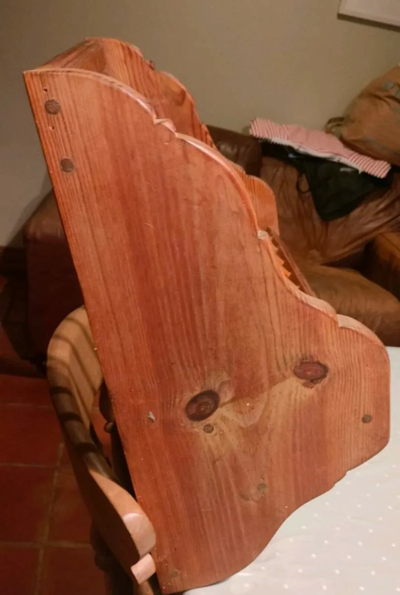 Penny pine, beeswax pine, notice the genui - Image 4