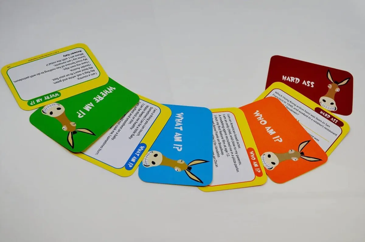 Smart Ass Board Game - Image 3