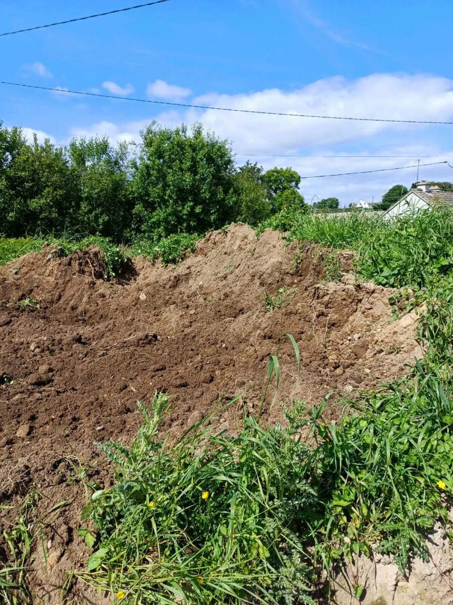 Quality Topsoil for sale - Image 2